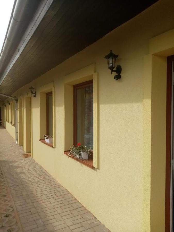 Penzion Alenka Valtice Exteriér fotografie