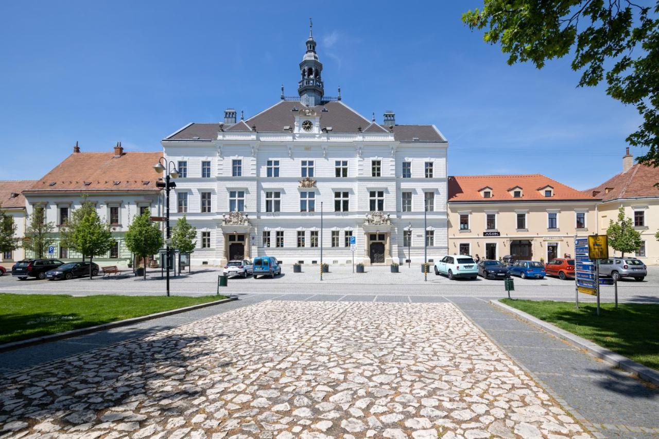 Penzion Alenka Valtice Exteriér fotografie